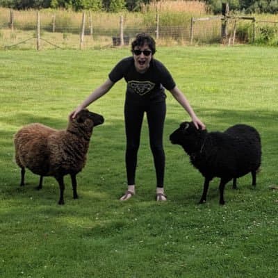 Lily Hay Newman's profile picture